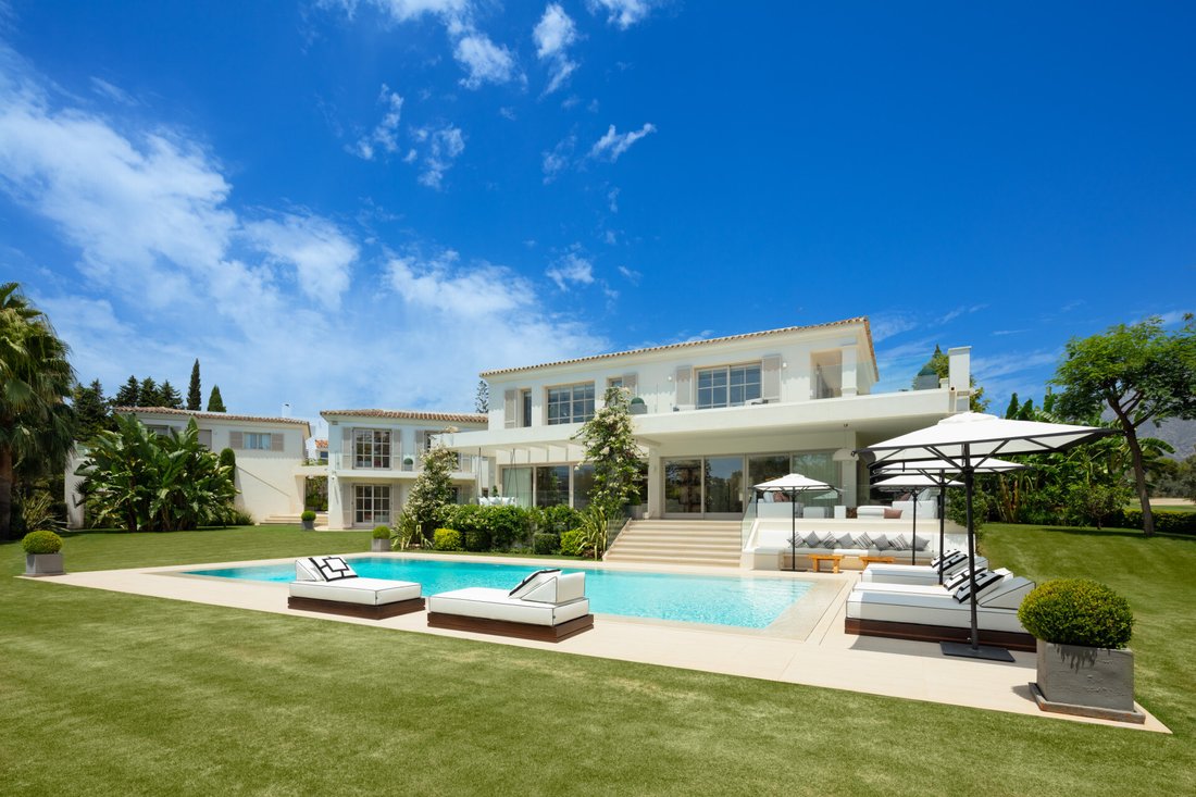 Villa in Nueva Andalucia, Marbella, Spain 1 - 17874006