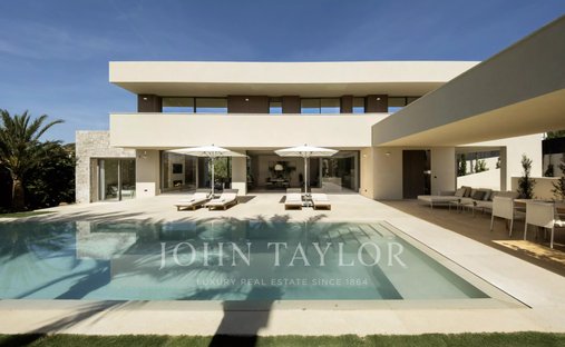 Villa in Bunyola, Balearic Islands, Spain 1