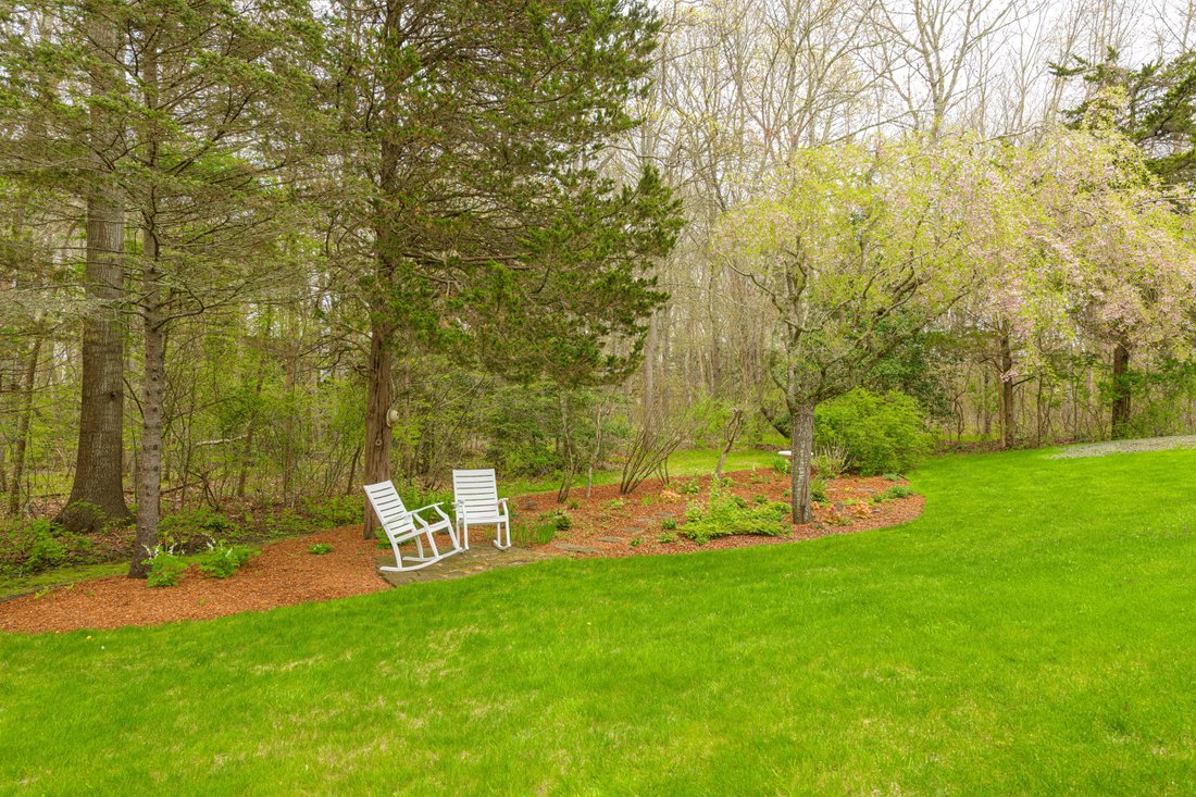 Westport, Massachusetts, United States 4 - 18015422