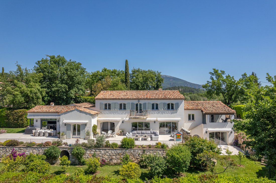 House in Châteauneuf-Grasse, Provence-Alpes-Côte d'Azur, France 3 - 18016966
