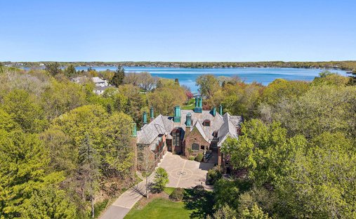 House in Wayzata, Minnesota, United States 1