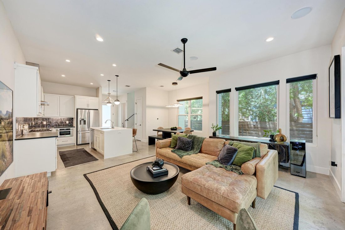 Condo in Austin, Texas, United States 2 - 18015984