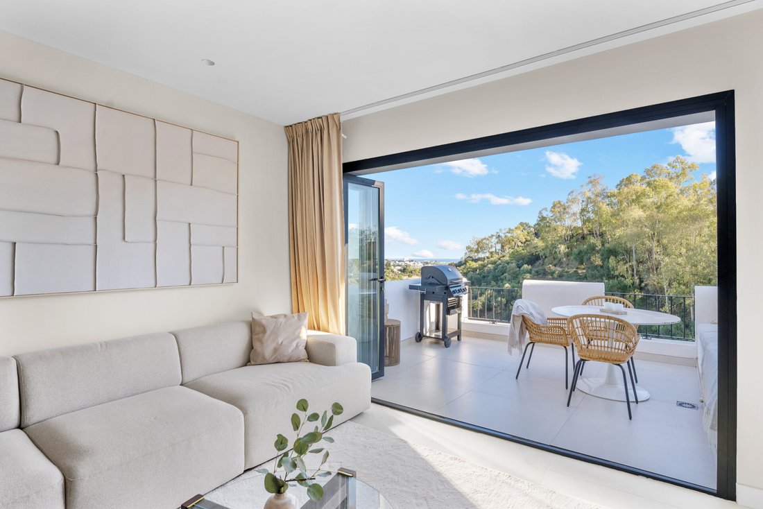 Apartment in Benahavis, Andalusia, Spain 3 - 17873962