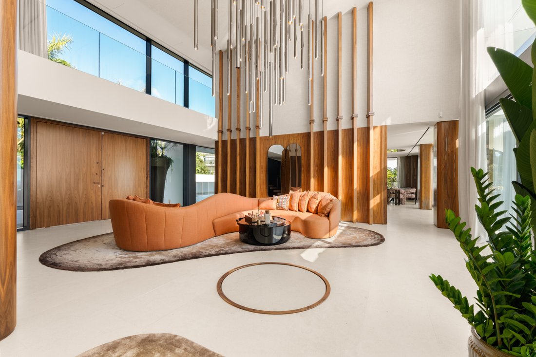 Villa in Sotogrande, San Roque, Andalusia 2 - 17873998