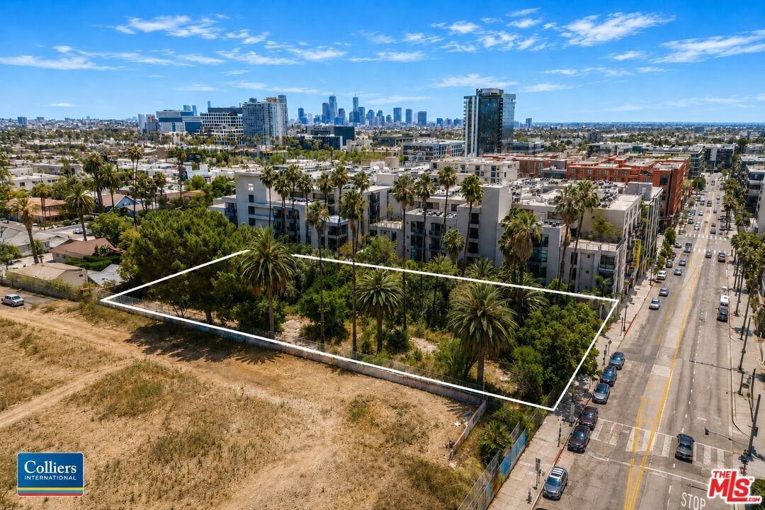 Land in Los Angeles, California, United States 1 - 18017114