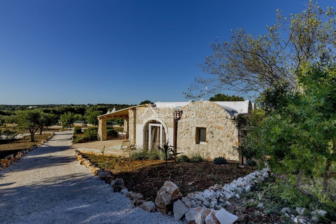 Villa in Ludovico Street - Corso Umberto I - Vittorio Emanuele Street, Ostuni, Apulia 1 - 18015927