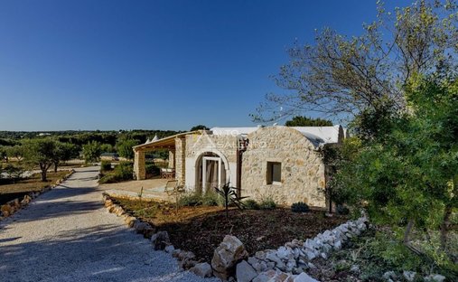 Villa in Ludovico Street - Corso Umberto I - Vittorio Emanuele Street, Ostuni, Apulia 1