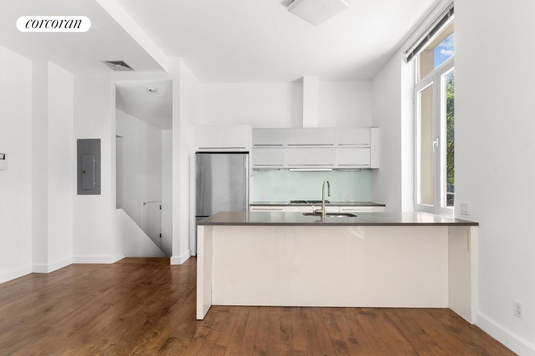 Condo in New York, New York, United States 3 - 18016882