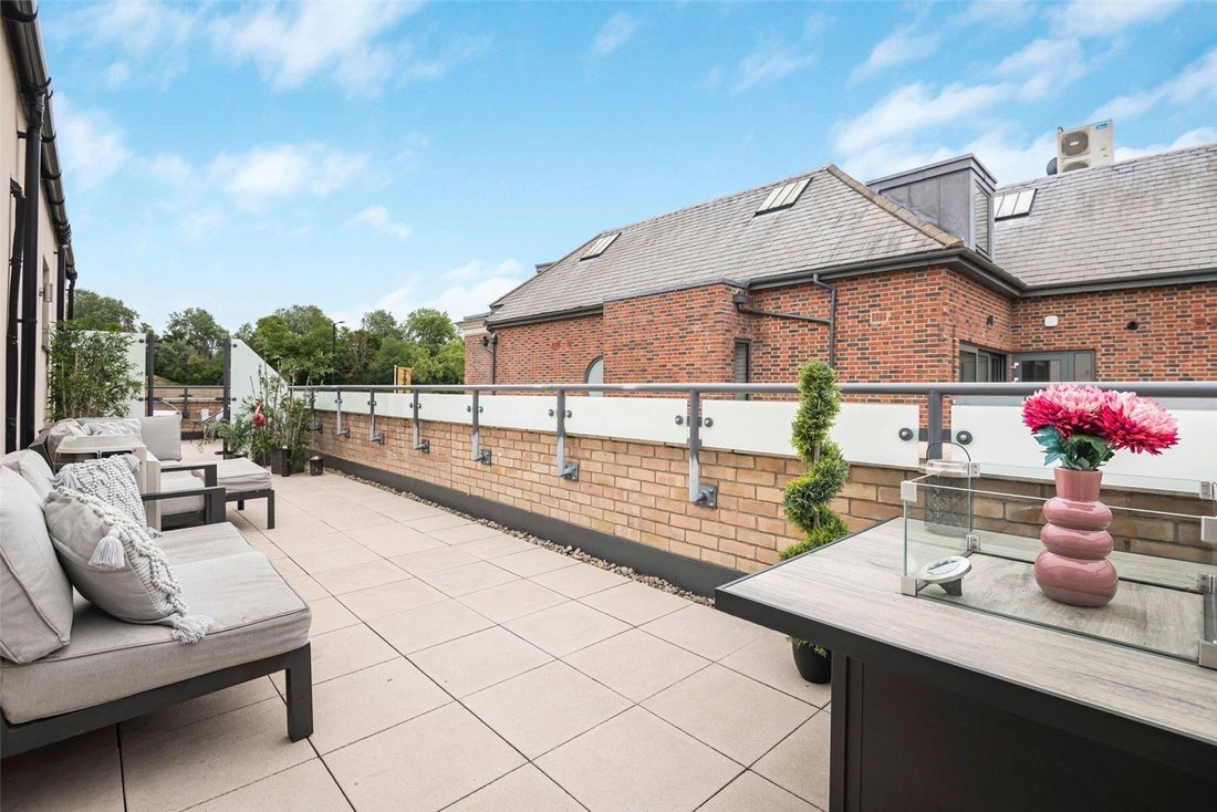 Apartment in Cockfosters, Enfield, England 4 - 18015899