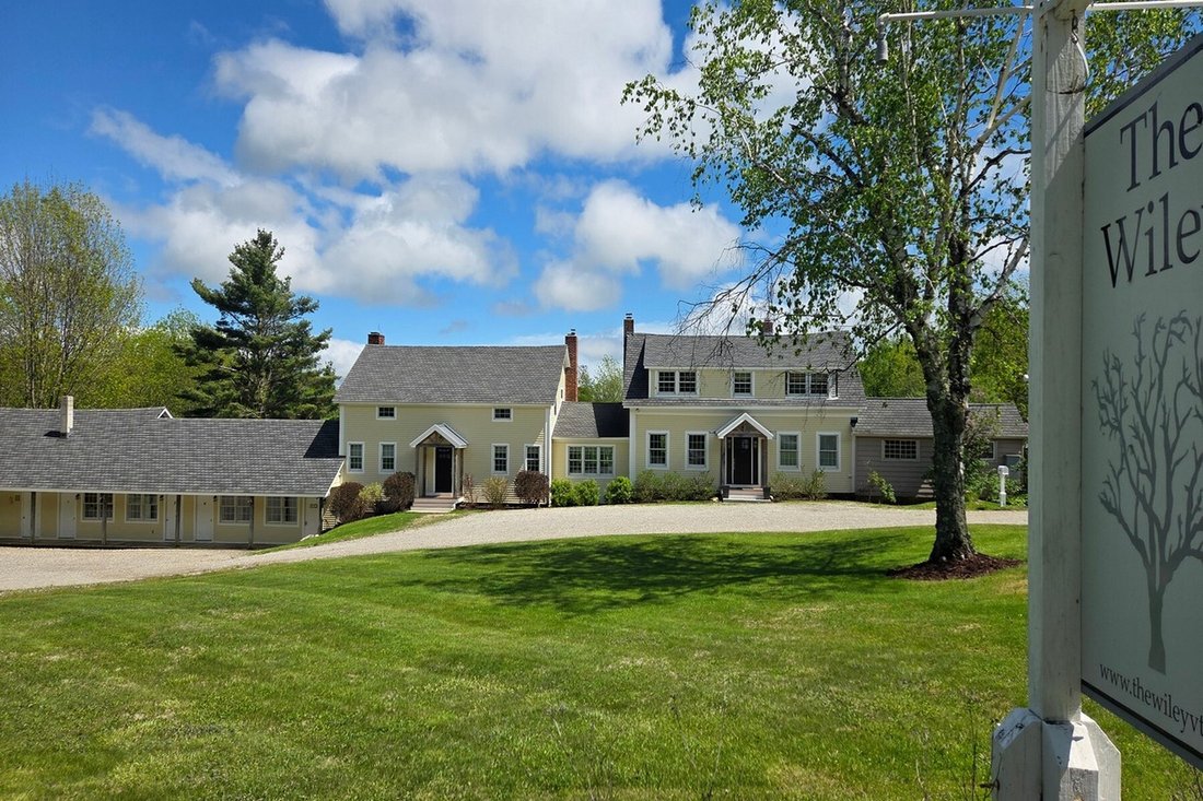 House in Peru, Vermont, United States 2 - 17061225