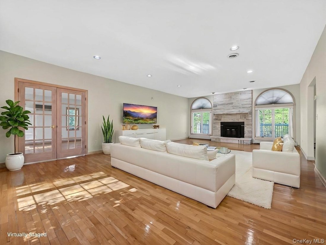 House in New City, New York, United States 3 - 18017533