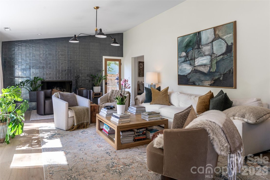 House in Asheville, North Carolina, United States 3 - 18017567