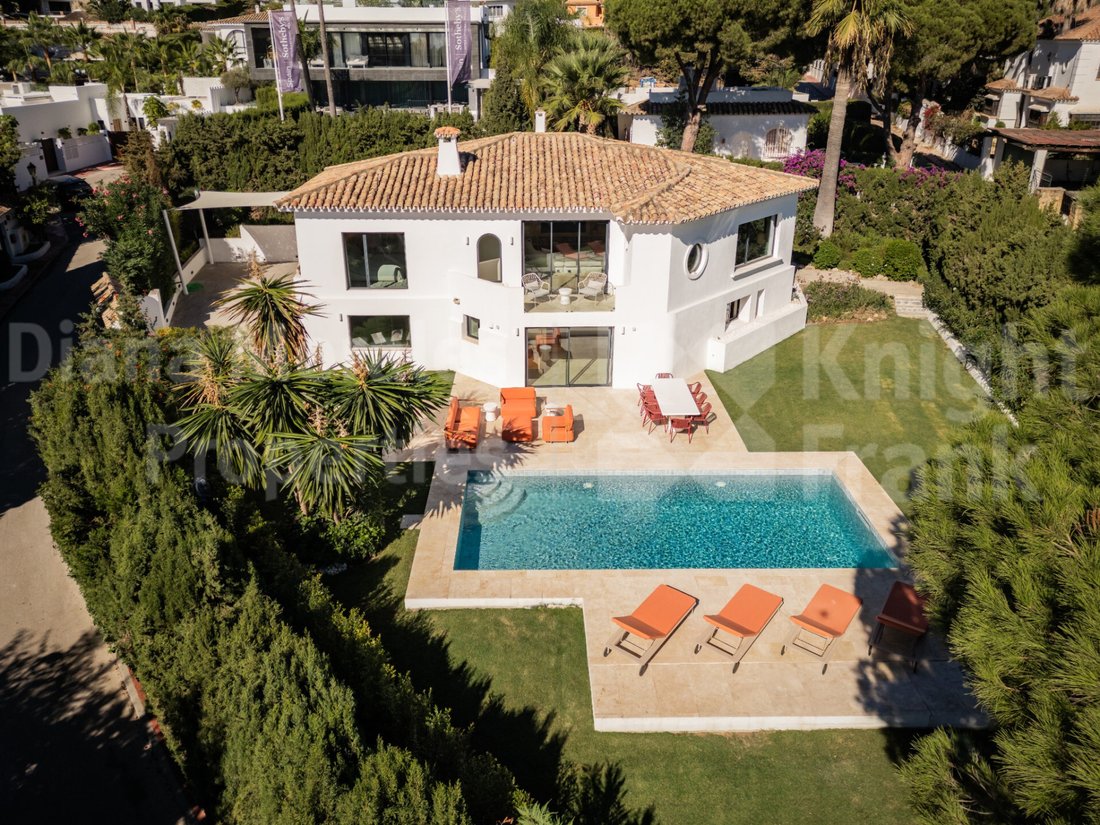 Villa in Nueva Andalucia, Marbella, Spain 2 - 16546595