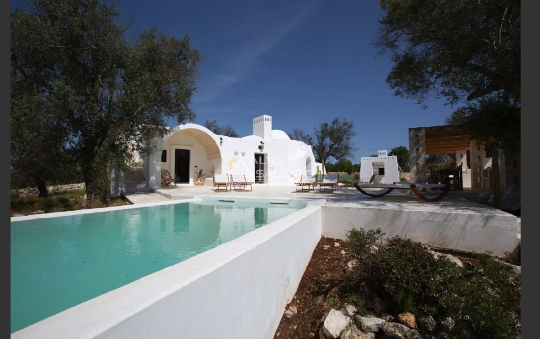 Villa in Carovigno, Apulia, Italy 1 - 18015797