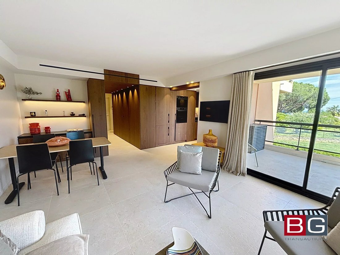 Apartment in Antibes, Provence-Alpes-Côte d'Azur, France 2 - 18017149