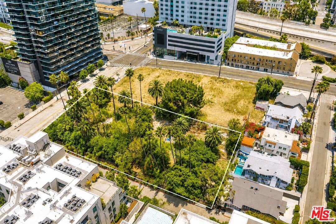 Land in Los Angeles, California, United States 2 - 18017114