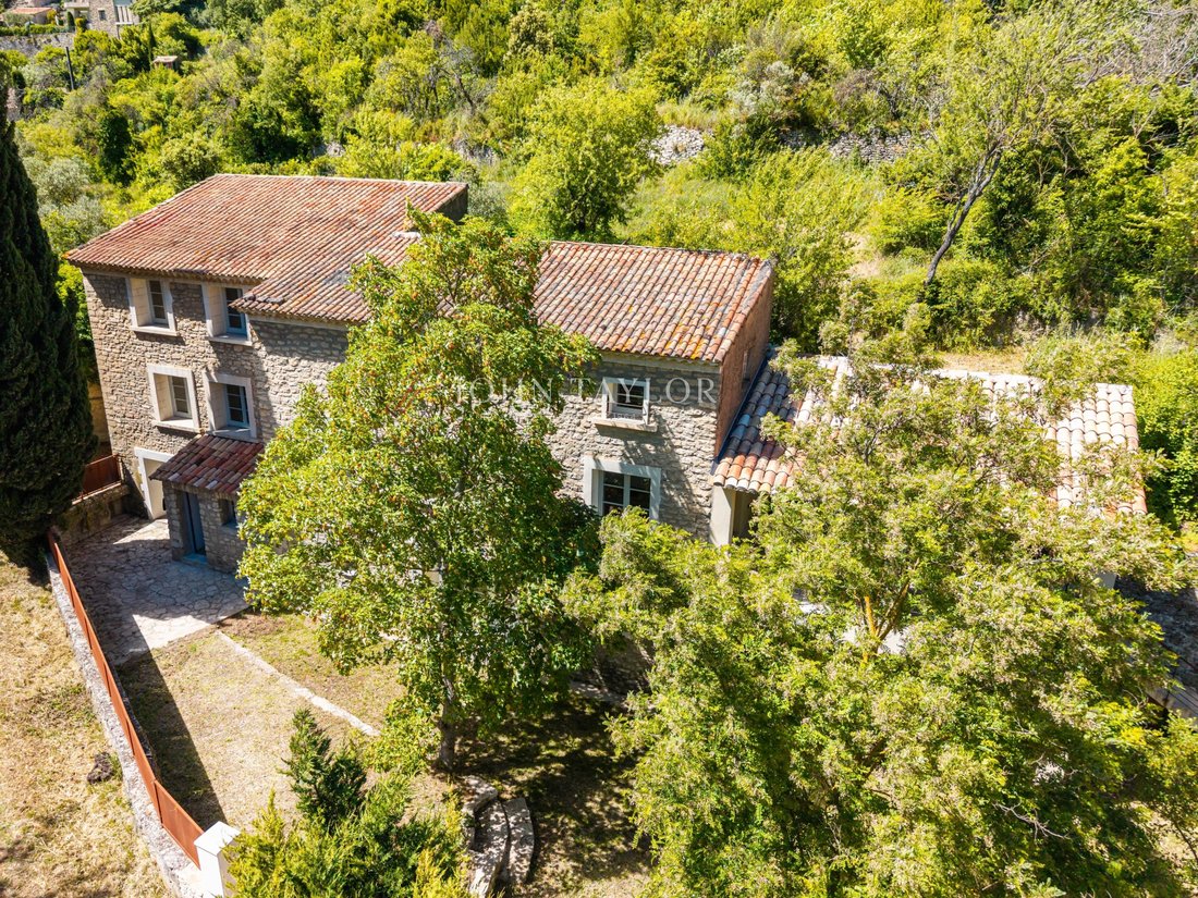 House in Bonnieux, Provence-Alpes-Côte d'Azur, France 3 - 18016849