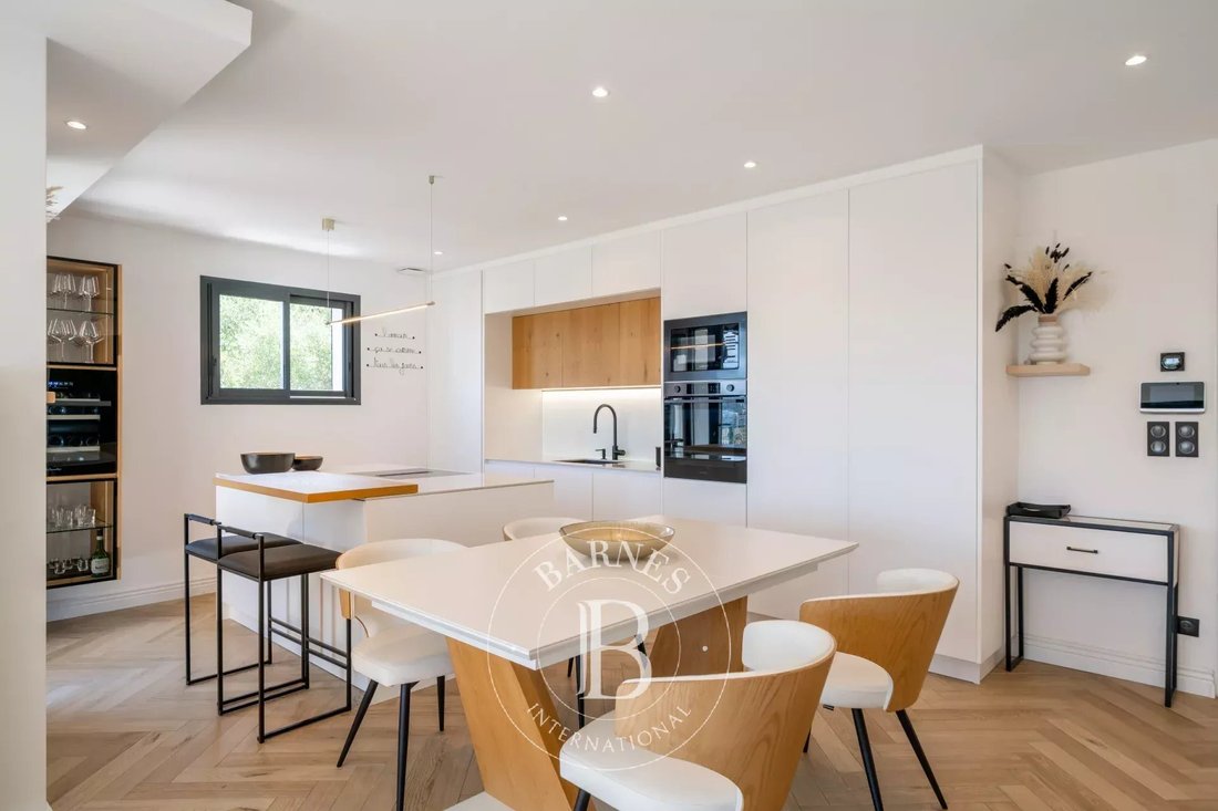 Apartment in Les Termes, Mandelieu-la-Napoule, France 3 - 18016845