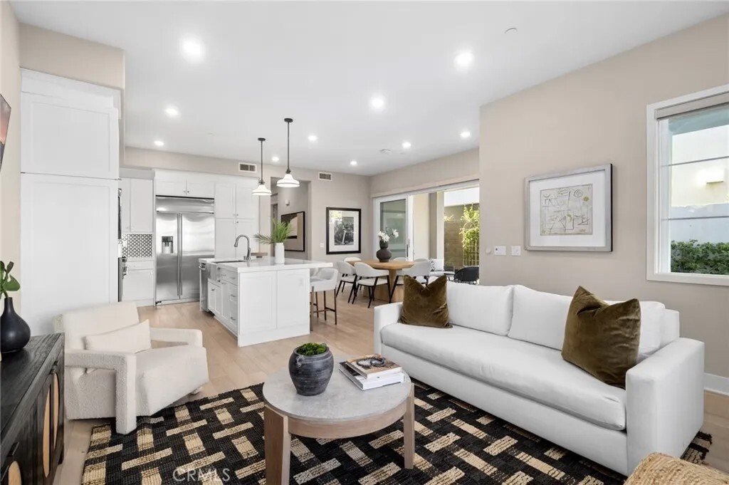 Condo in Irvine, California, United States 3 - 18016248