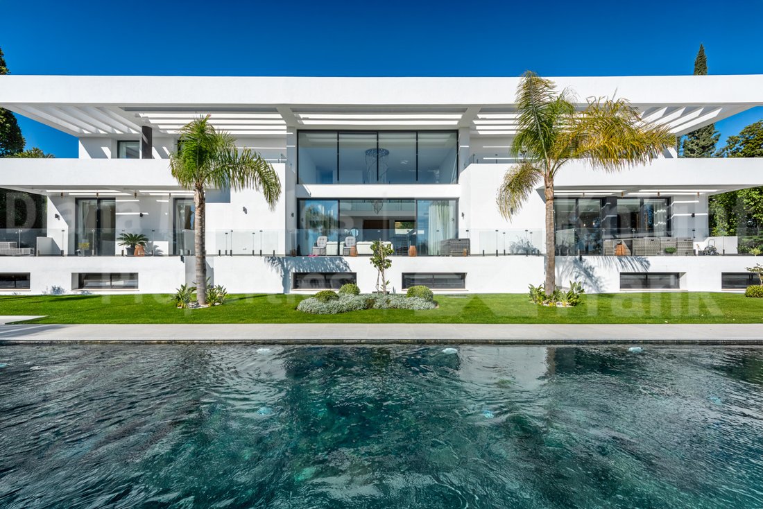 Villa in El Paraíso, Benahavis, Spain 3 - 17311431