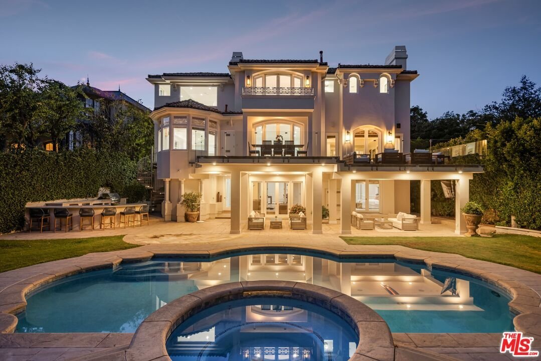 House in Los Angeles, California, United States 3 - 18017117