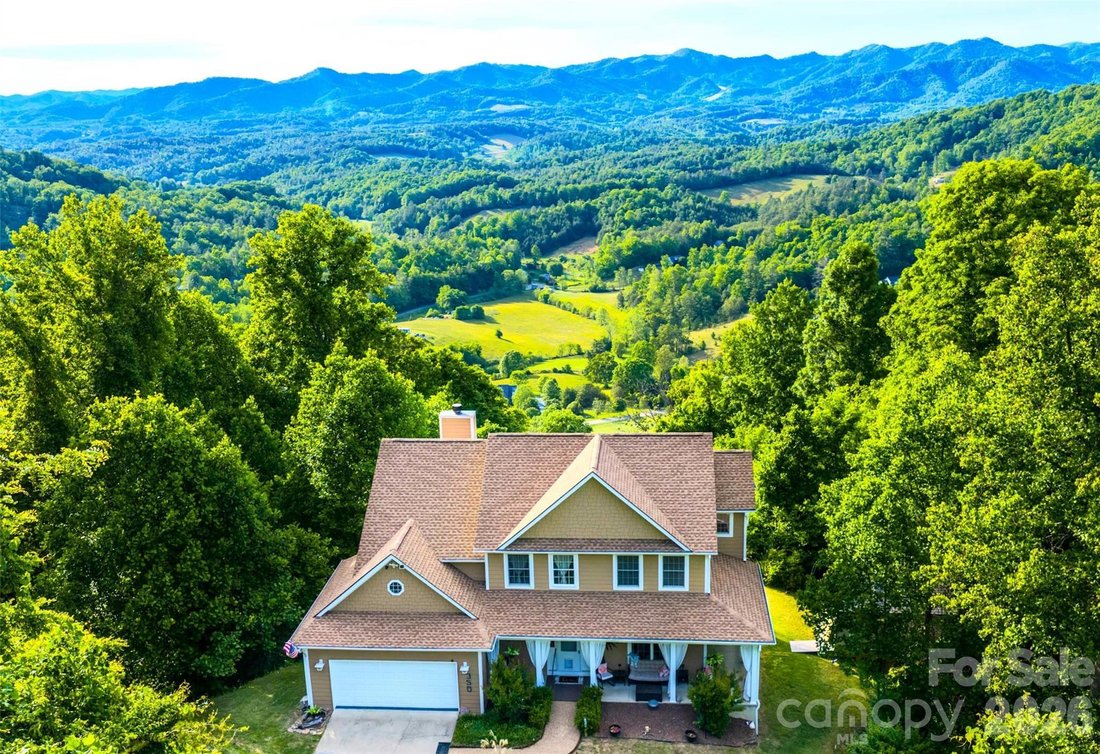 House in Weaverville, North Carolina, United States 4 - 18017536