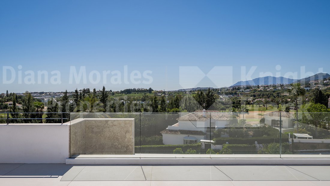 Villa in Nueva Andalucia, Marbella, Spain 2 - 15976841
