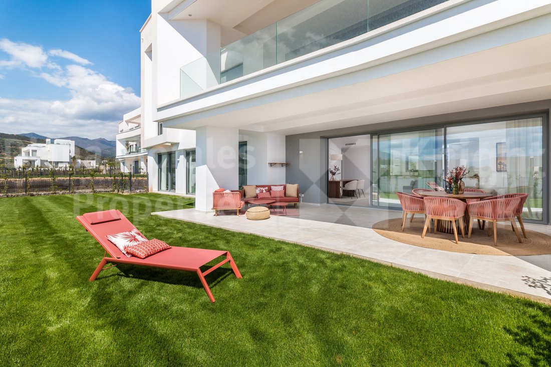 Apartment in Marbella, Andalusia, Spain 2 - 16900898