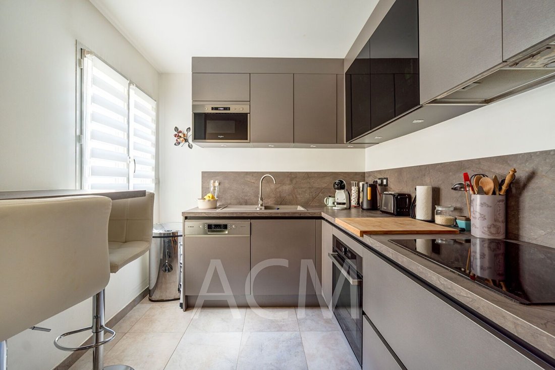 Apartment in Napoleon, Maisons-Laffitte, France 3 - 18016424