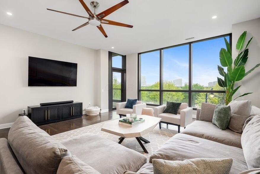 Condo in Columbus, Ohio, United States 2 - 18017605