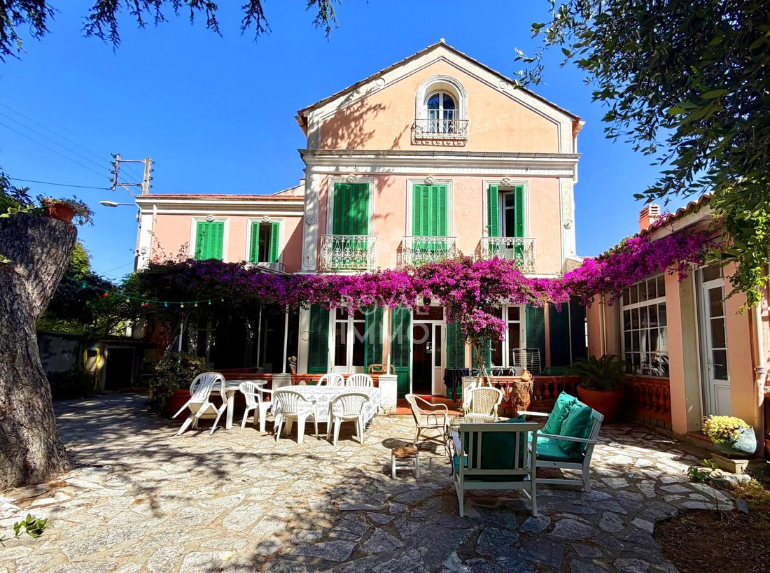 House in Le Faron-Fort-Rouge, Toulon, France 1 - 18016471