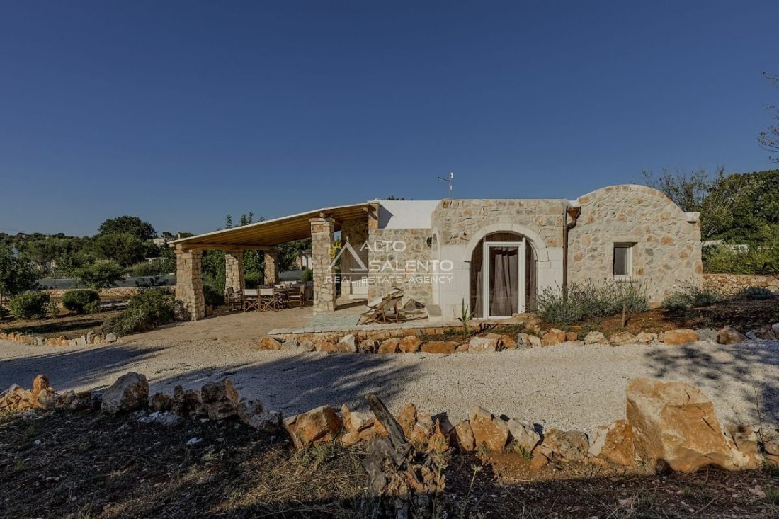 Villa in Ludovico Street - Corso Umberto I - Vittorio Emanuele Street, Ostuni, Apulia 3 - 18015927
