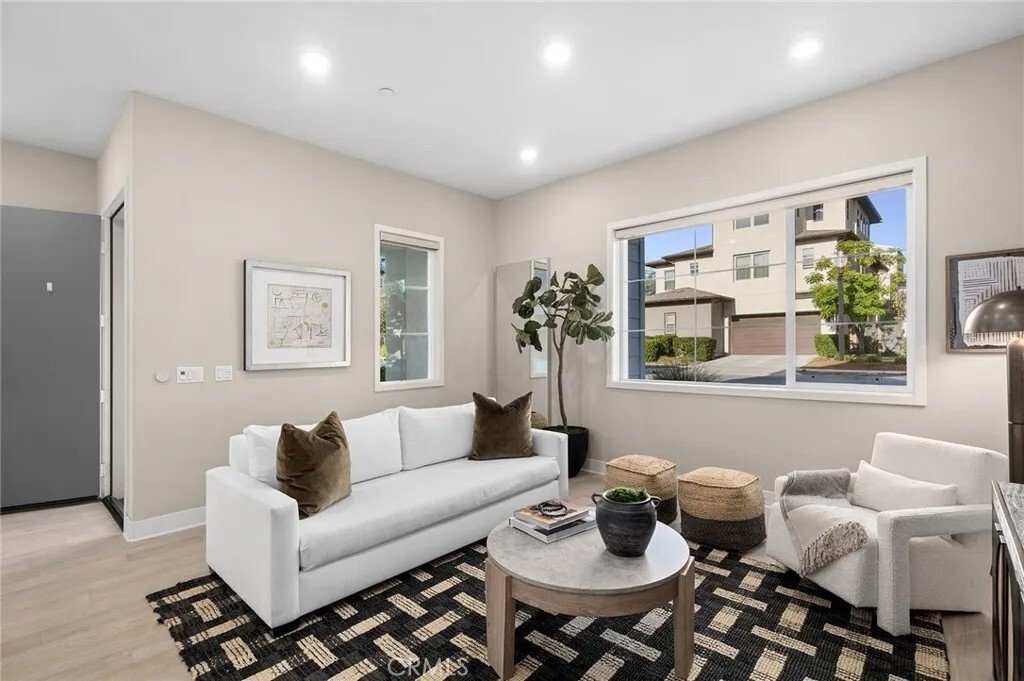 Condo in Irvine, California, United States 5 - 18016248