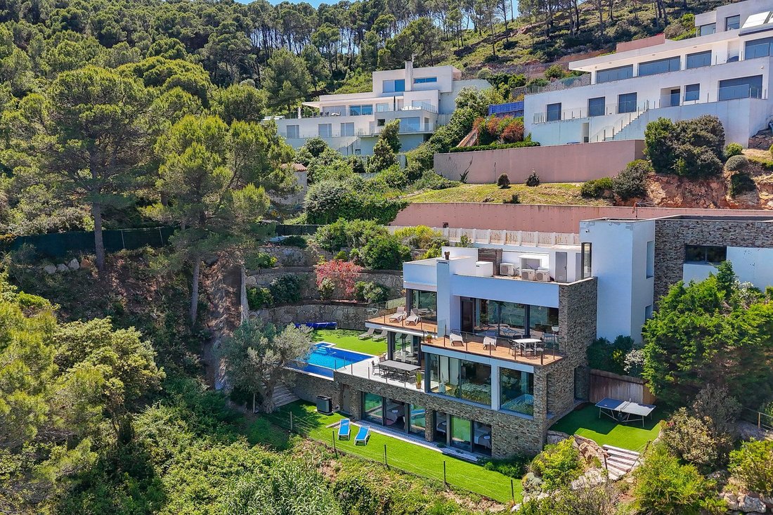 Villa in Begur, Catalonia, Spain 3 - 18016613