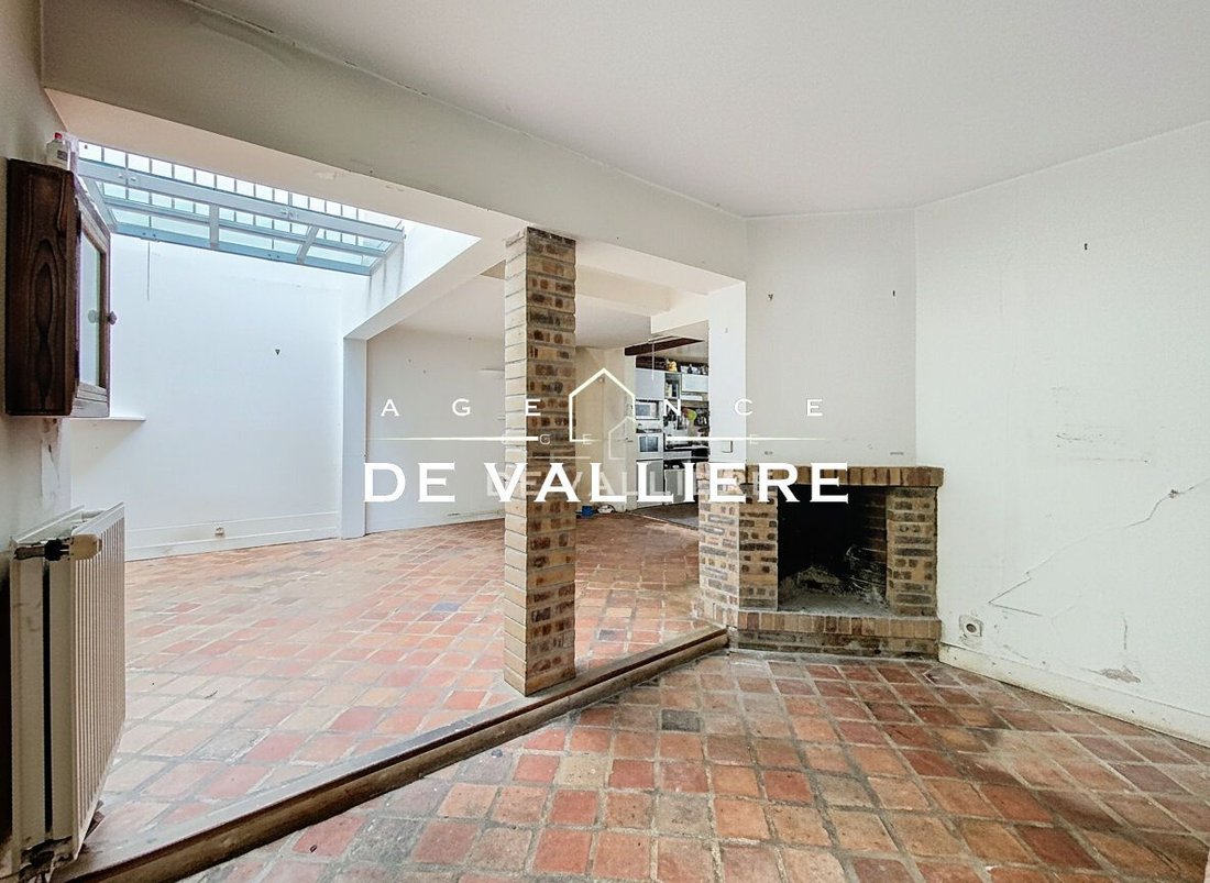 House in Hôtel de Ville, Courbevoie, France 5 - 18016478