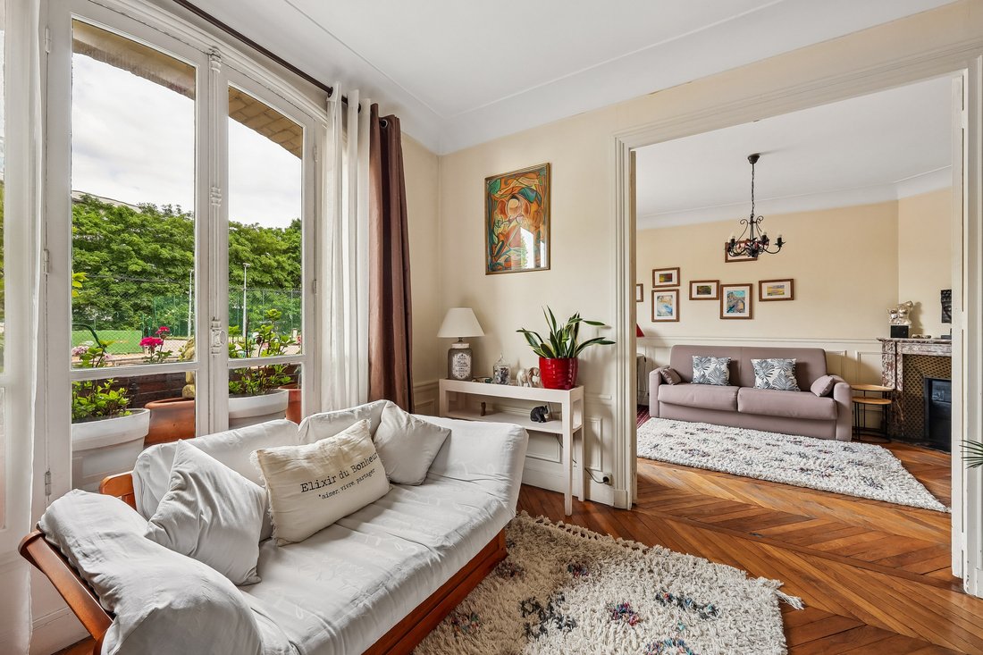 Apartment in Vaugirard-Parc des Expositions, Paris 15e Arrondissement, Paris 1 - 18016858