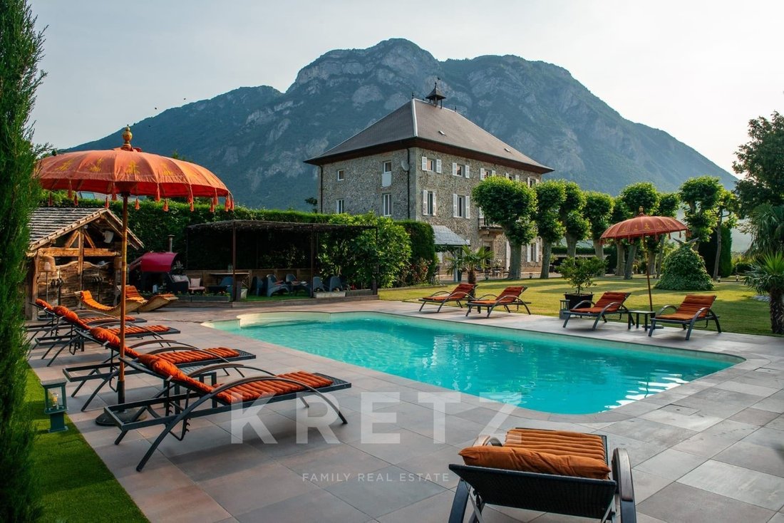 House in Les Marches, Porte-de-Savoie, France 2 - 18017130