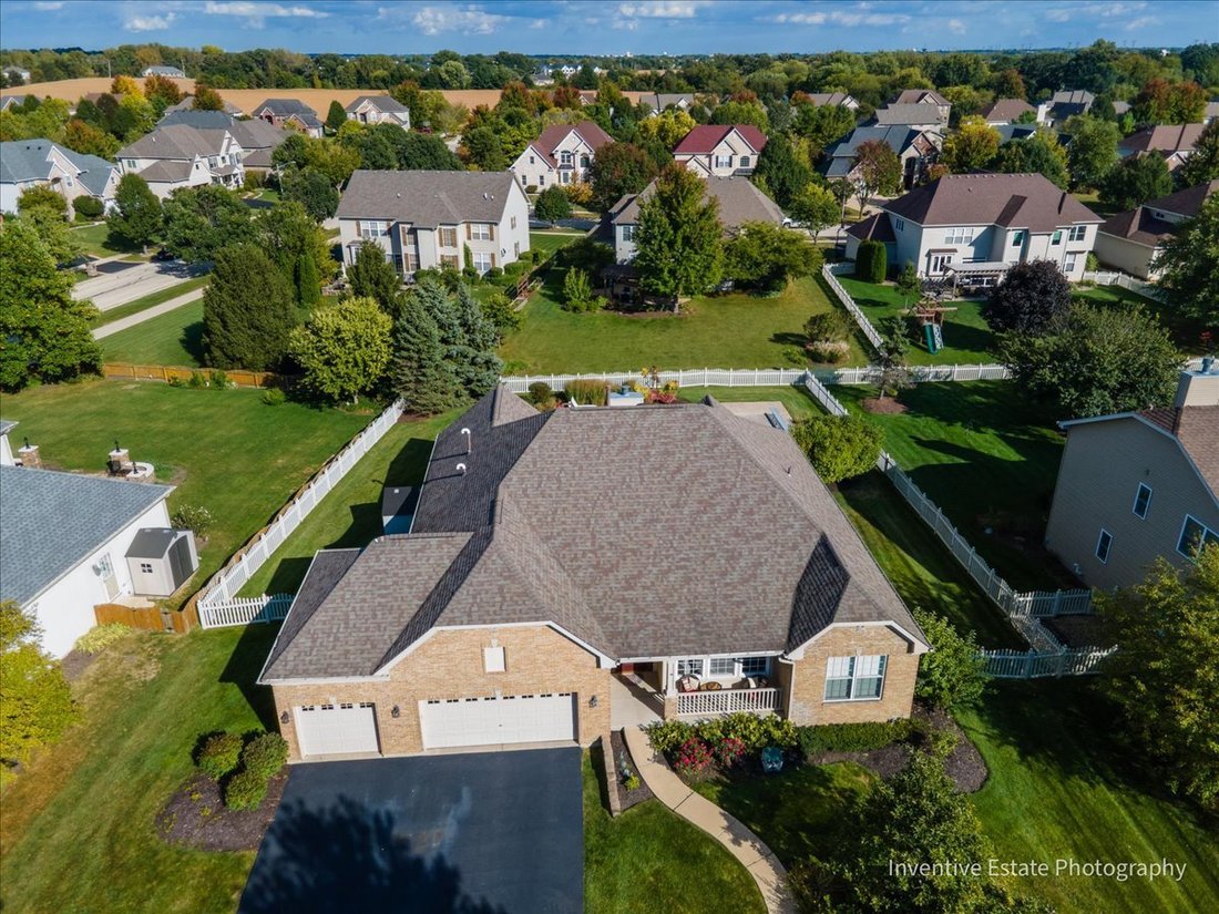 House in North Aurora, Illinois, United States 4 - 18015786