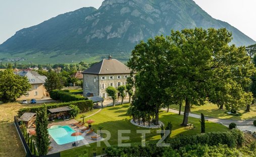 Haus in Porte-de-Savoie, Auvergne-Rhône-Alpes, Frankreich 1