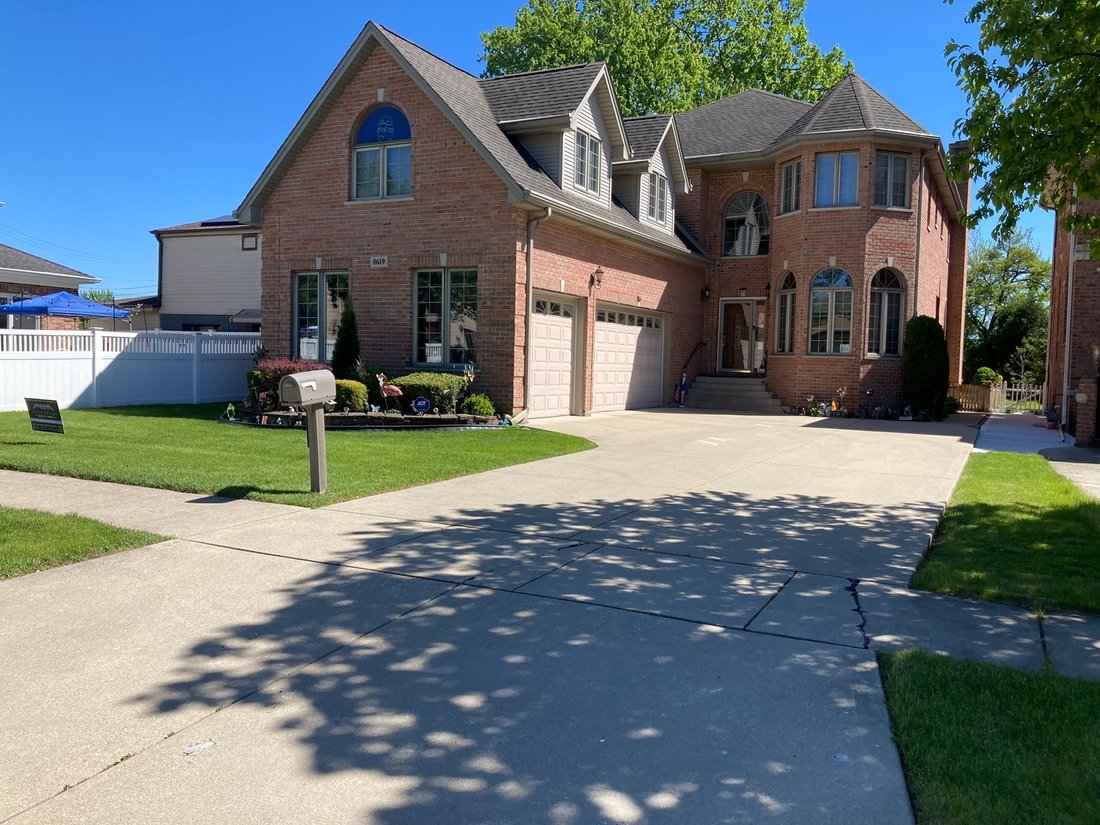 House in Niles, Illinois, United States 3 - 18015834