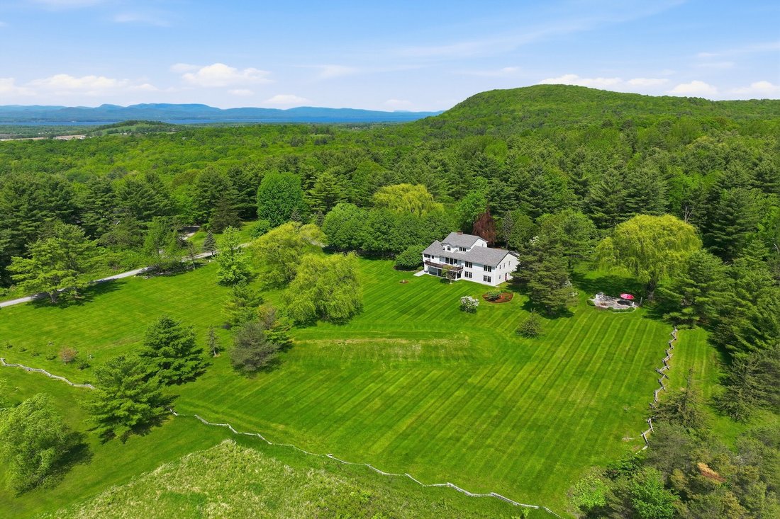 House in Charlotte, Vermont, United States 3 - 16928103