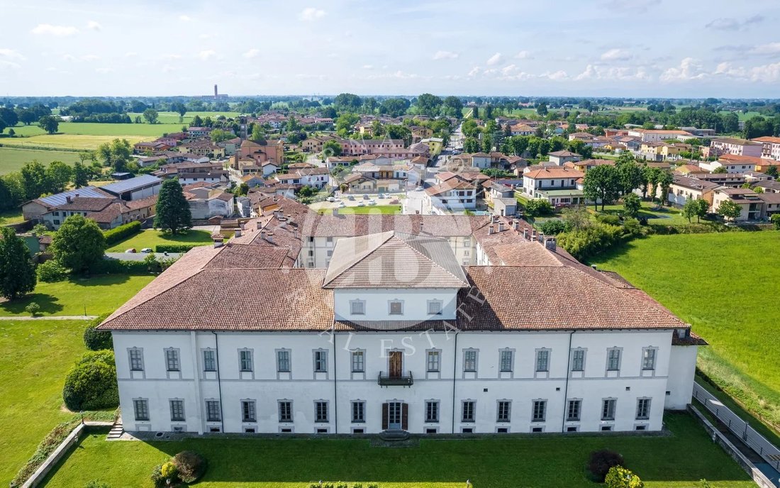 Villa in Turano Lodigiano, Lombardy, Italy 2 - 18016705