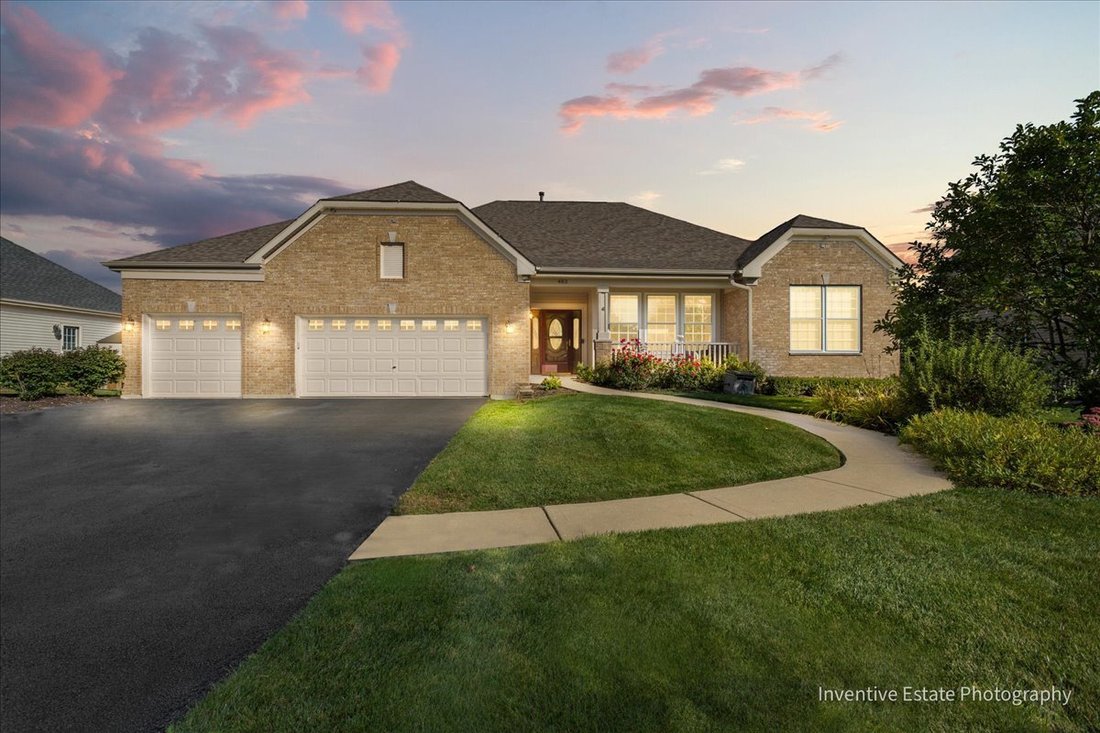 House in North Aurora, Illinois, United States 1 - 18015786