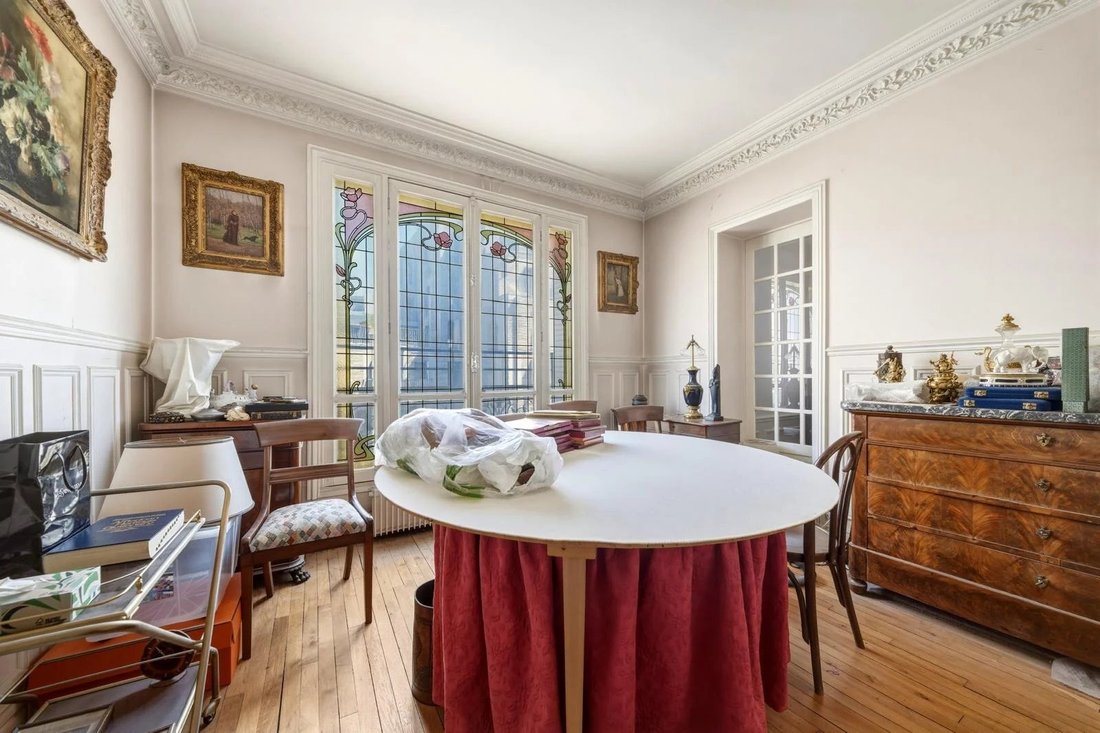 Apartment in Pereire-Malesherbes, Paris 17e Arrondissement, Paris 2 - 18017222
