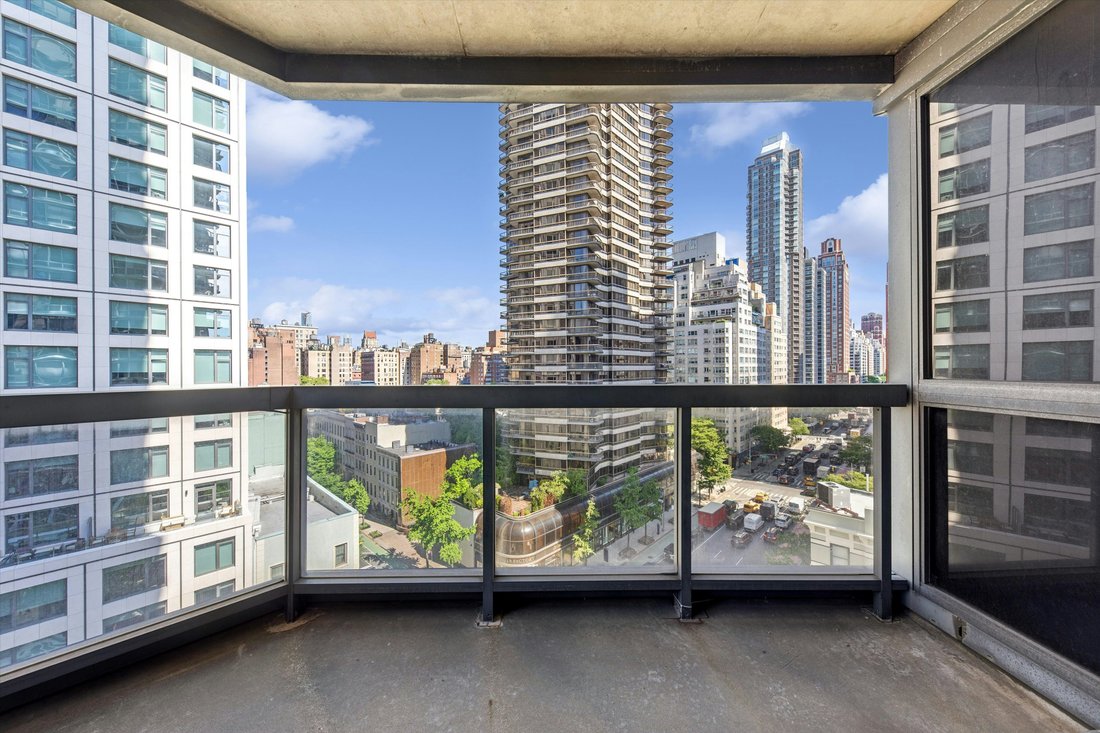 Condo in New York, New York, United States 2 - 18010183