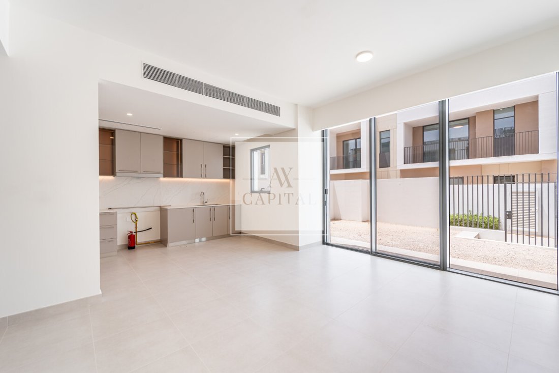 Townhouse in Wadi Al Safa 5, Wadi Al Safa, Dubai 3 - 17992966