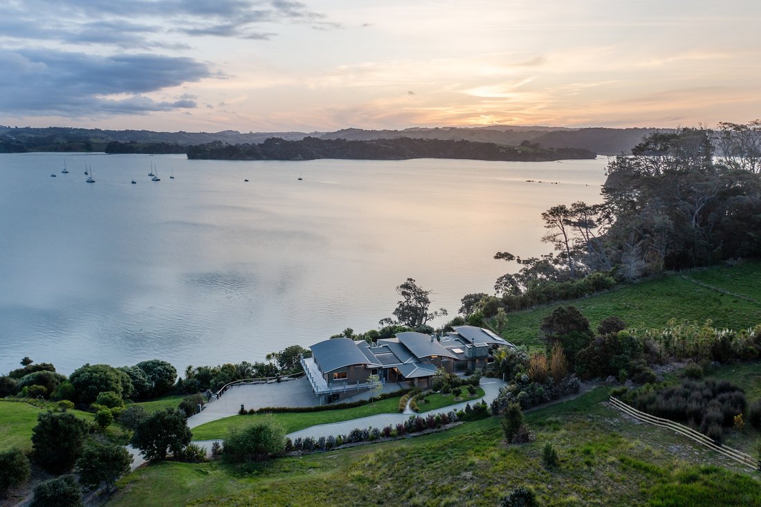 House in Mahurangi East, Auckland, New Zealand 3 - 18018550