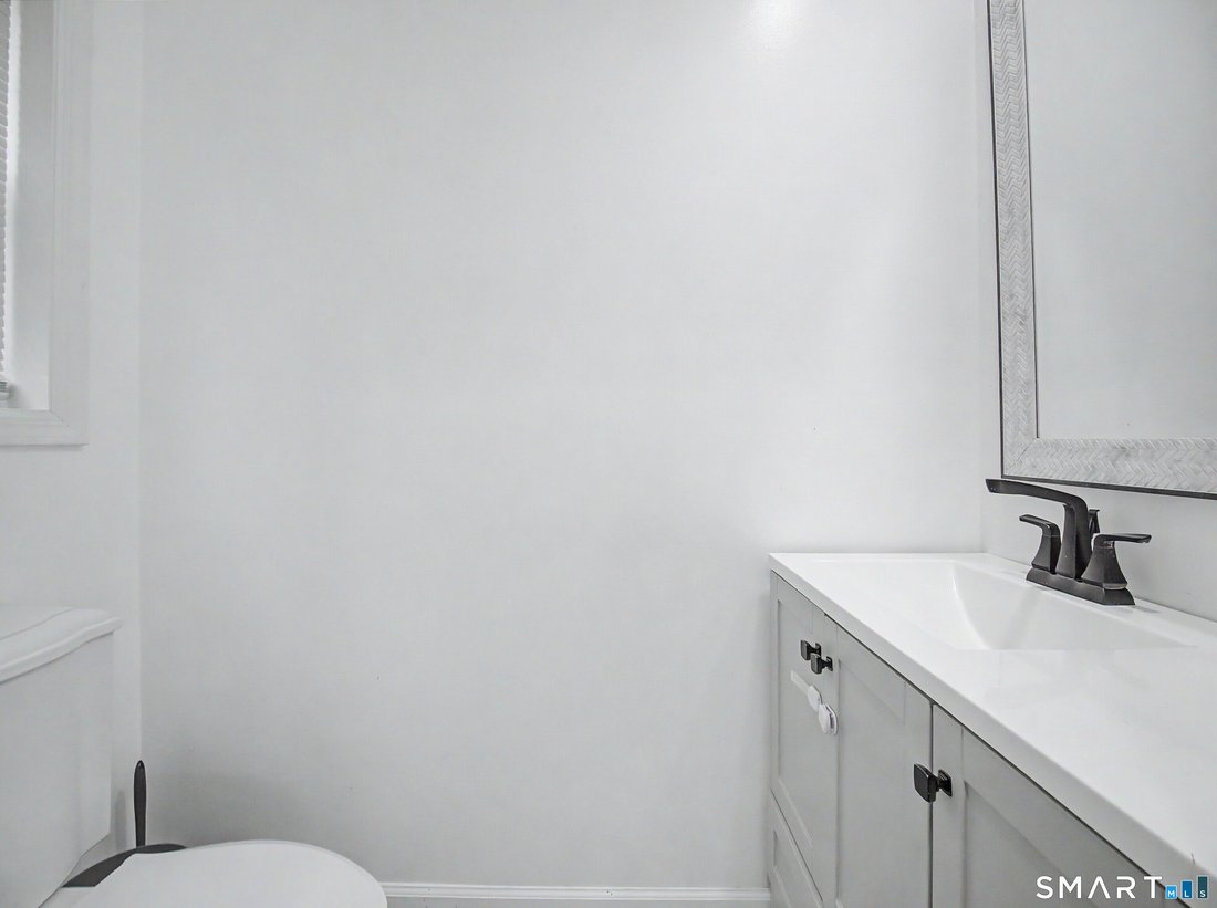 Apartment in Norwalk, Connecticut, United States 5 - 18015624