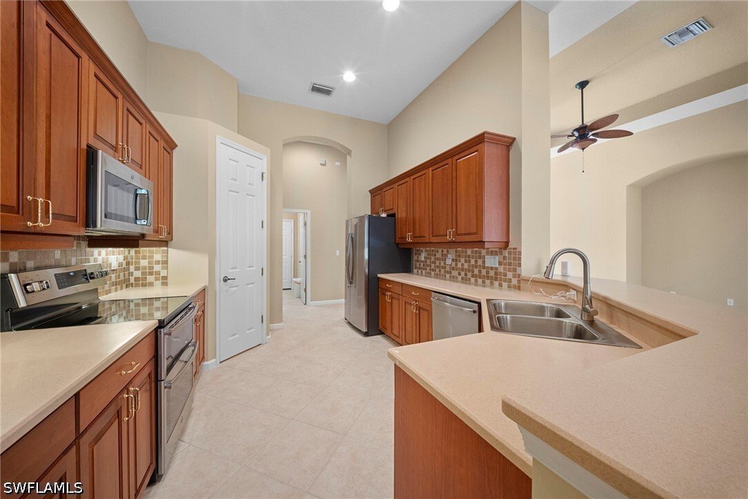 House in Naples, Florida, United States 4 - 18015579