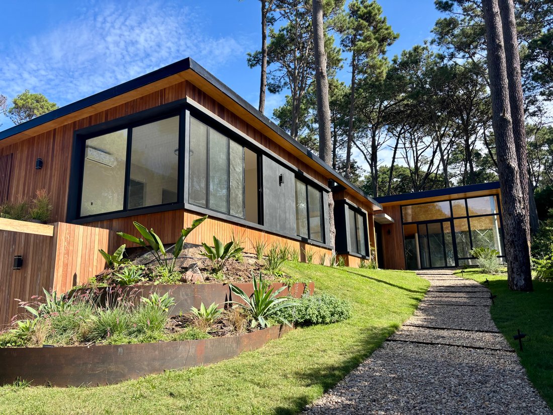 House in Punta del Este, Maldonado Department, Uruguay 1 - 18015500